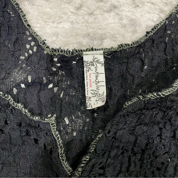 Free People Black Stretchy Lace Tank Top - Picture 6 of 10